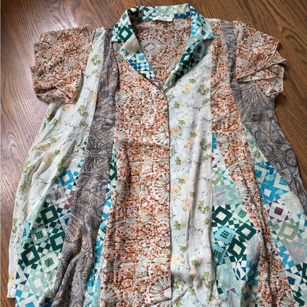 NWOT Oli and Hali Anthropologie Multicolor Patterned Top